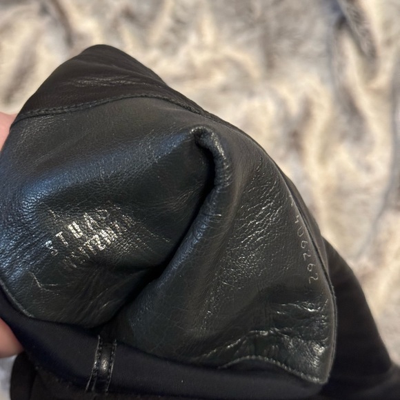 Stuart weitzman size 5 1/2 black boots - Picture 7 of 8